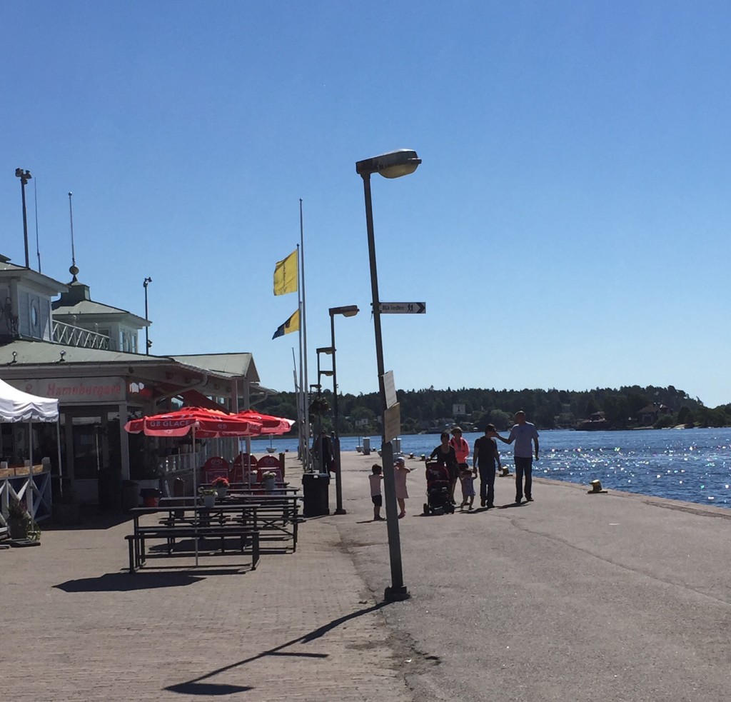 Vaxholm visar sig från sin bästa sida.